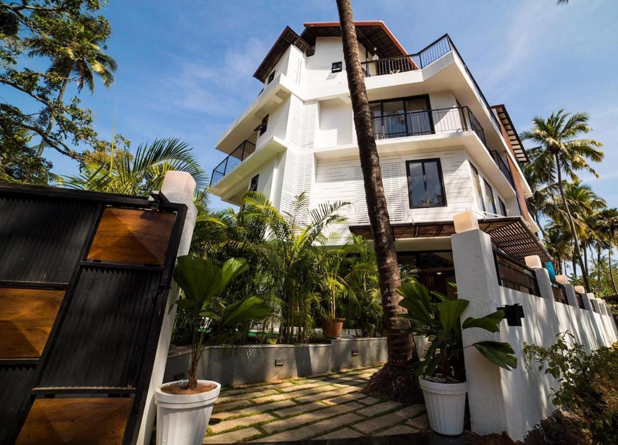 Half Hotel, Калангуте Екстериор снимка