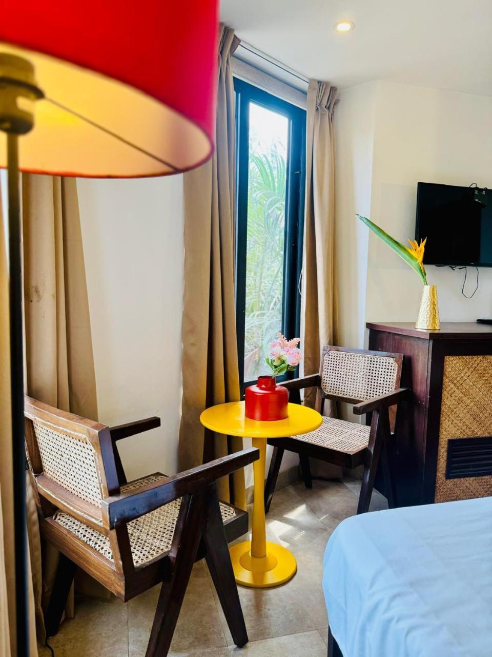 Half Hotel, Калангуте Екстериор снимка