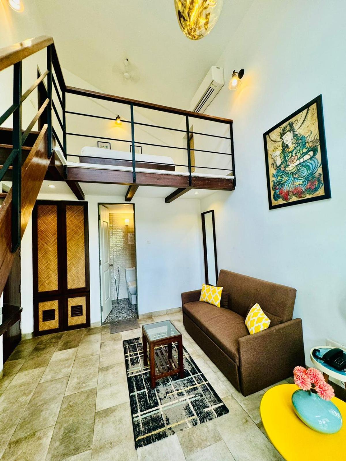 Half Hotel, Калангуте Екстериор снимка